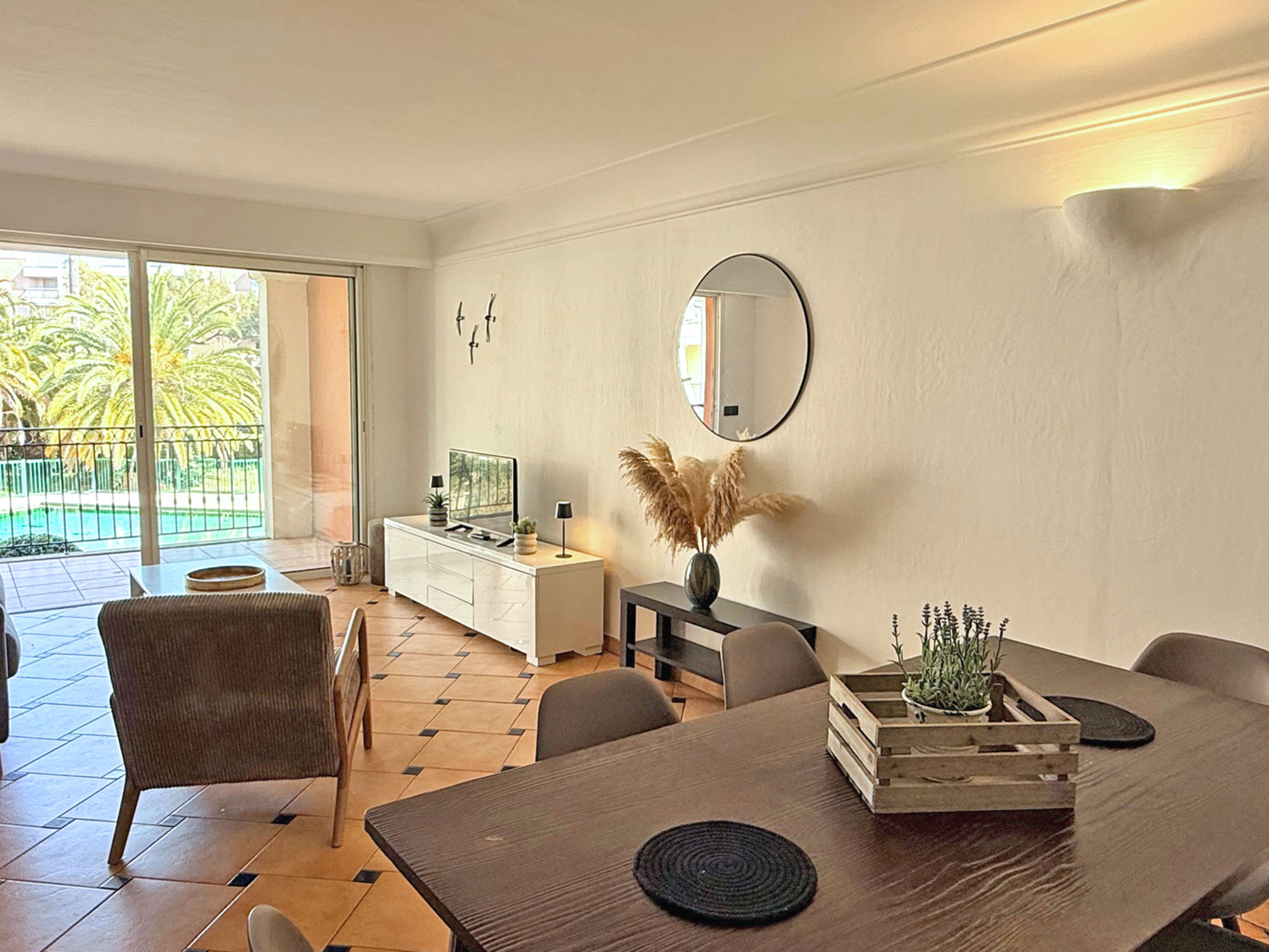 Photo of APT T3 - 4 pers - Schwimmbad Residenz - Klimaanlage - WiFi