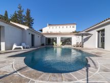 Holiday home Cedelen