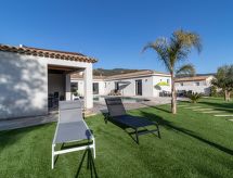 Holiday home Cedelen