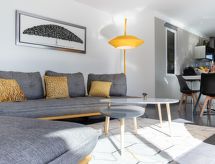 Holiday home Cedelen