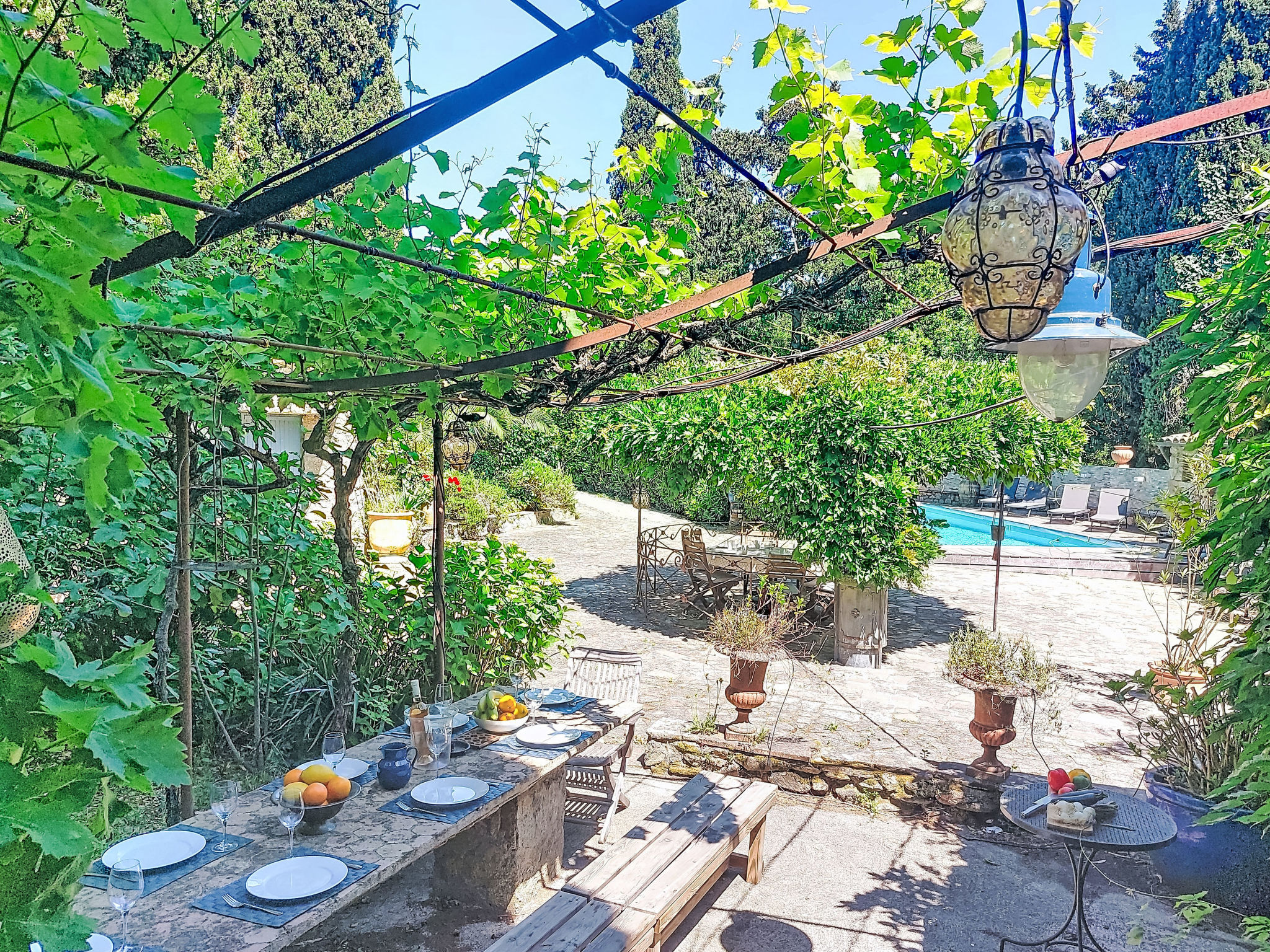 Le Vieux Moulin - Dehors