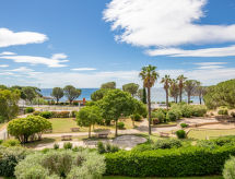 Les Rivages des Issambres: modern appartement aan de Côte d'Azur, 150m van zee - thumbnail 2
