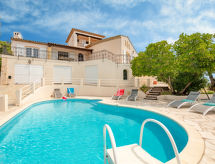 Villa Les Gaulois: ruime vakantiewoning met privézwembad aan de Côte d'Azur - thumbnail 1