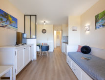 Zonnig appartement op heuveltop met zwembad nabij strand Les Issambres - thumbnail 6
