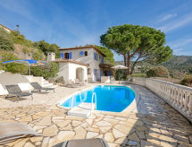 Villa Botteri: Vrijstaande villa met zwembad op 1,3 km van zee aan de Côte d'Azur - thumbnail 1