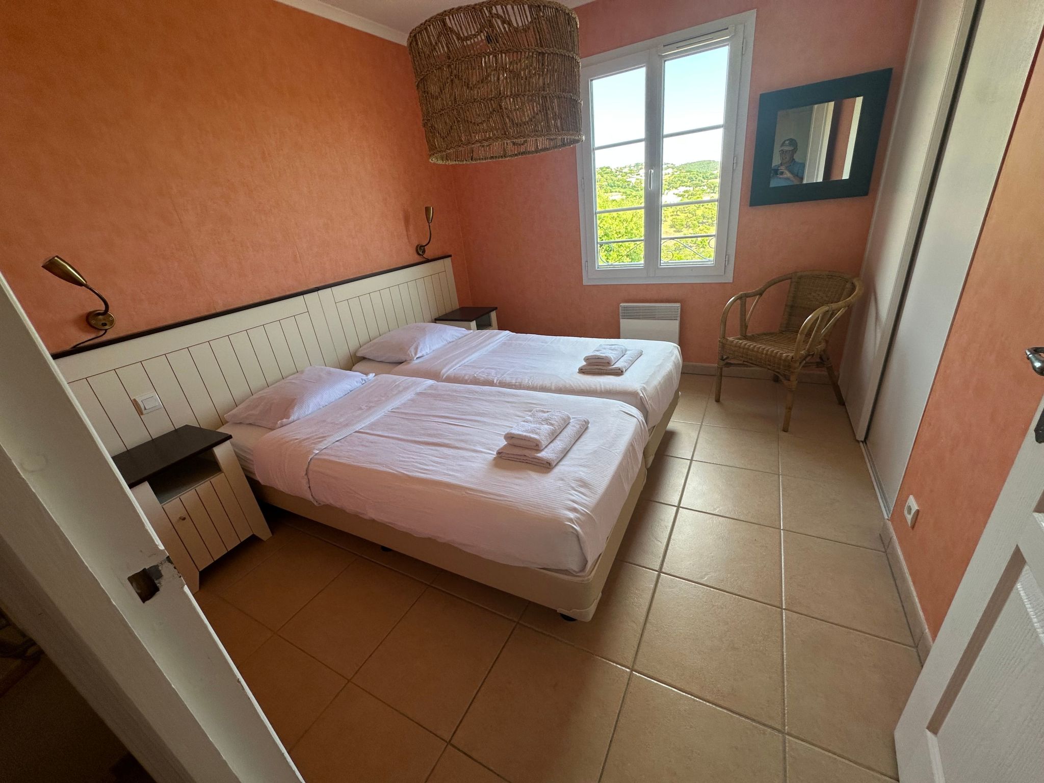 Photo of mit Garten, Grill und Terrasse