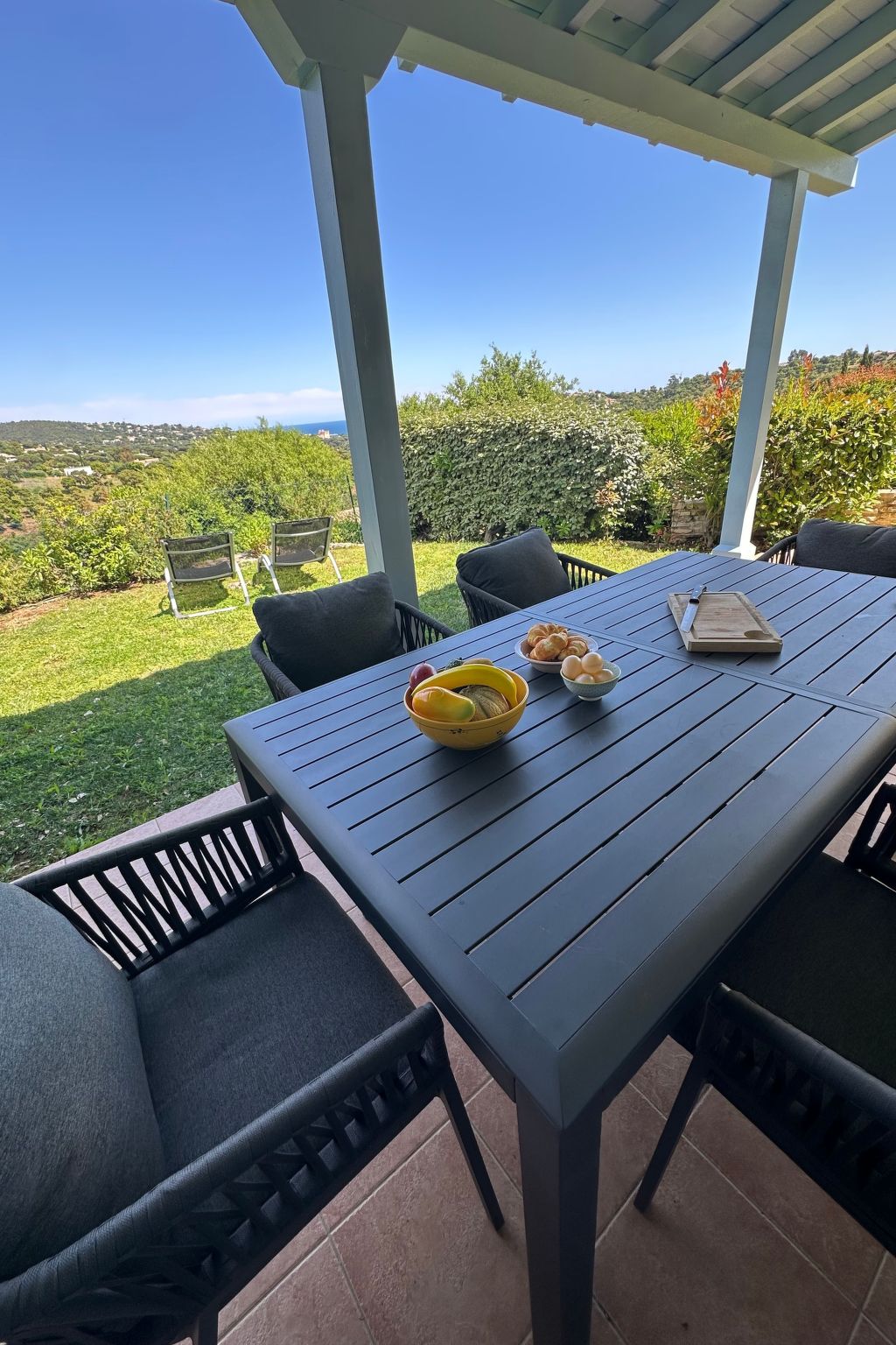 Photo of mit Garten, Grill und Terrasse