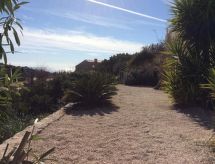 Les Palmiers: Vrijstaande villa aan het strand met zwembad op de Côte d'Azur - thumbnail 3