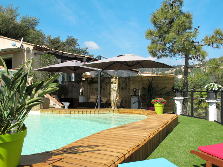 Ferienhaus mit Pool (LIS260)