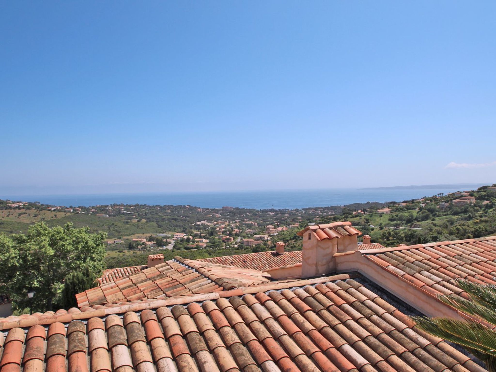 Photo of Mazet 4 pers - Blick aufs Meer - Schwimmbad - WiFi - Klima