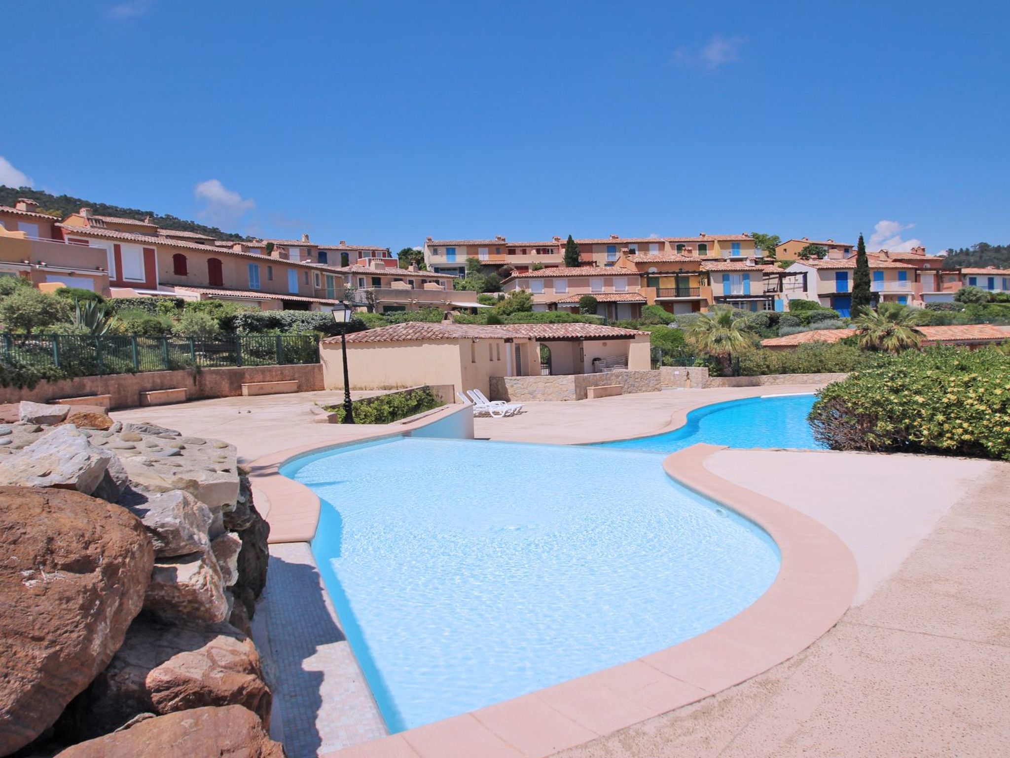 Photo of Mazet 4 pers - Blick aufs Meer - Schwimmbad - WiFi - Klima