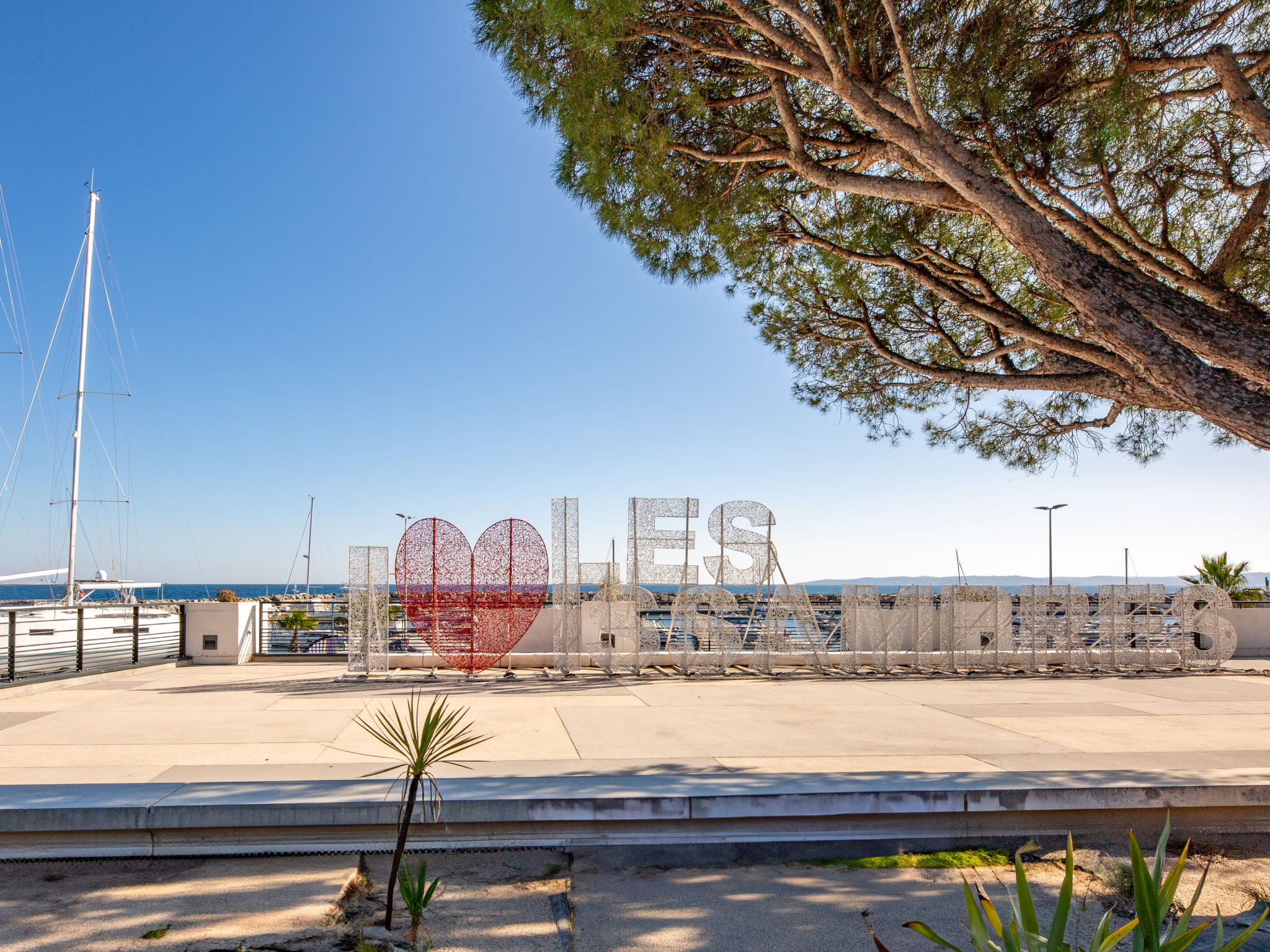 Mazet 4 pers - Blick aufs Meer - Schwimmbad - WiFi - Klima