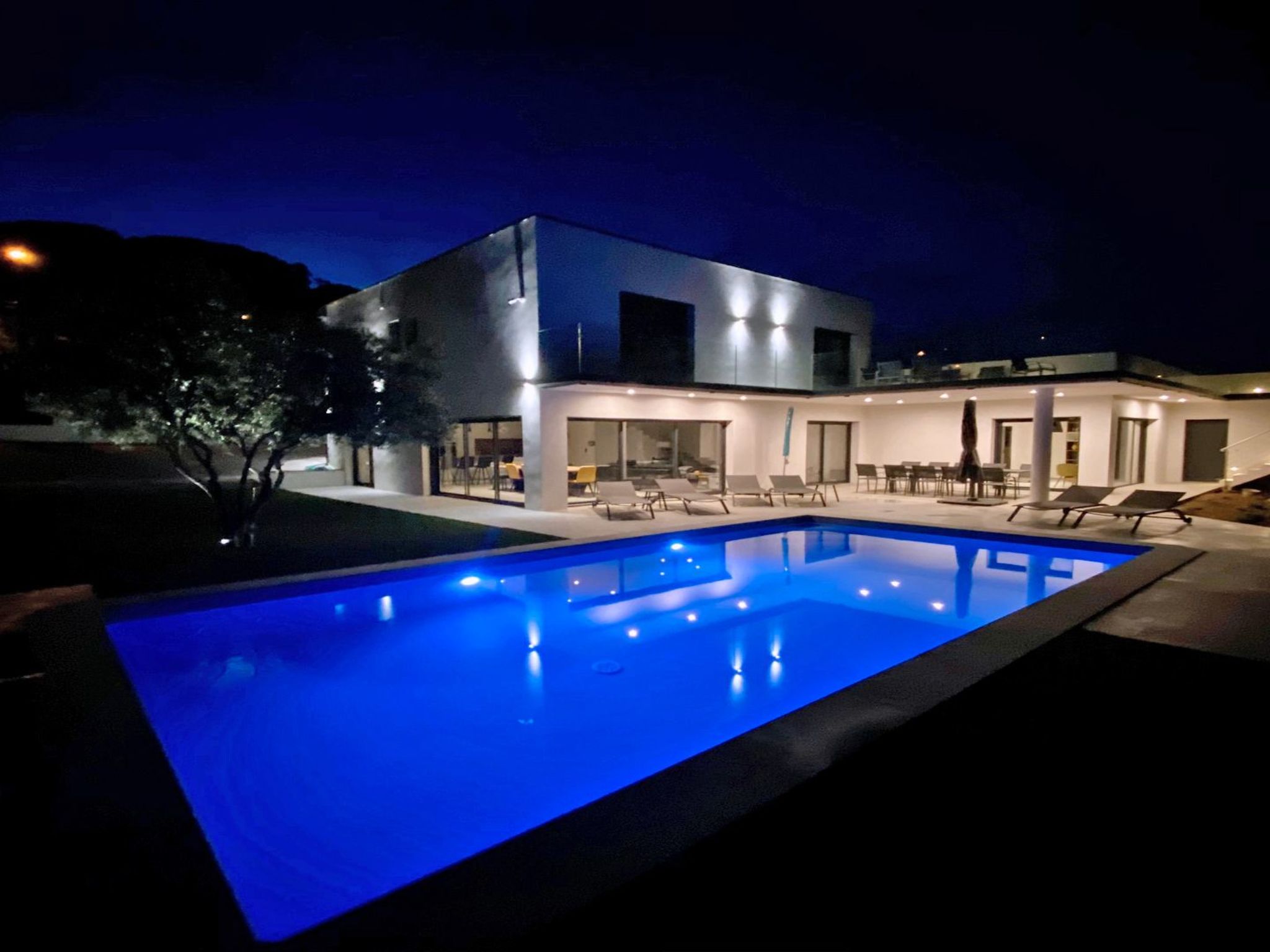 Villa 10 pers - Privates Schwimmbad - Meerblick - Wifi-Binnen