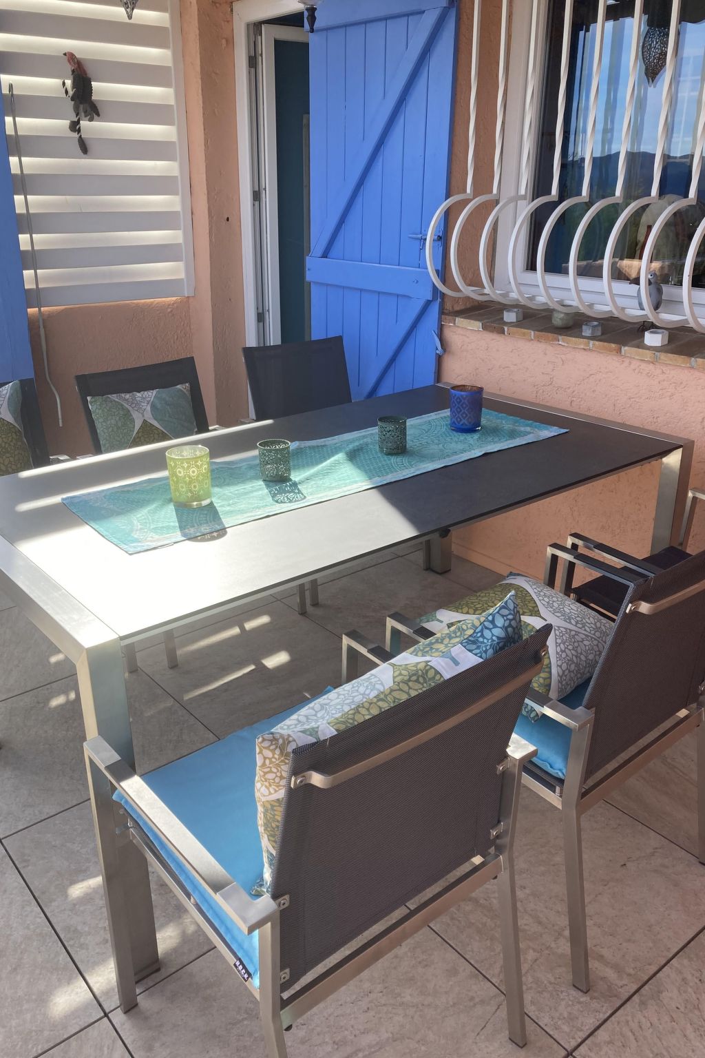 Kleine Villa an der Cote d´Azur-Drinnen