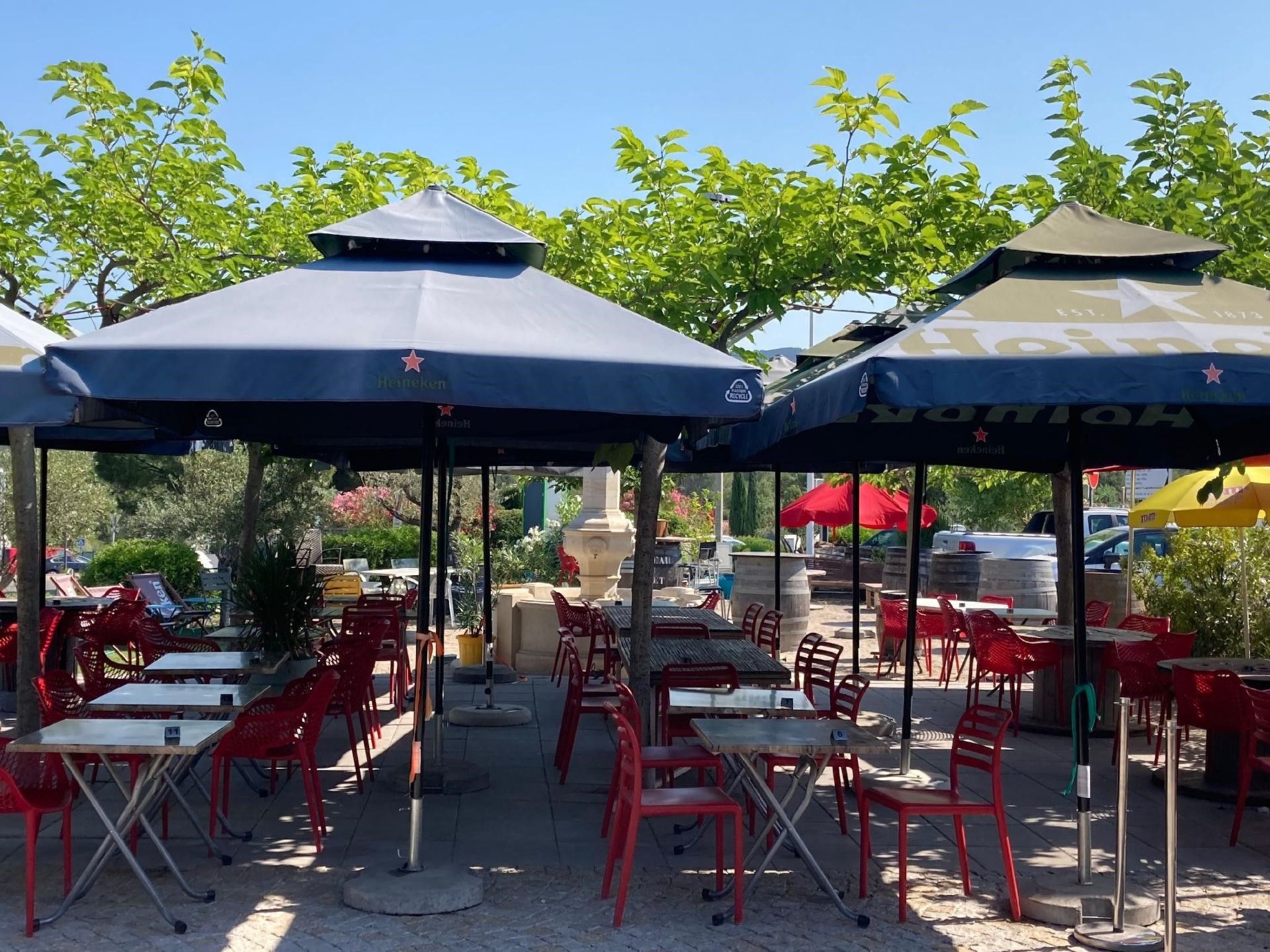 Kleine Villa an der Cote d´Azur-Drinnen