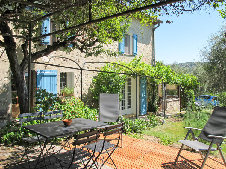 Search and Stay destination Fayence, Provence-Alpes-Côte d'Azur - France from AU$ 129. de l'Adrech (FEN150)