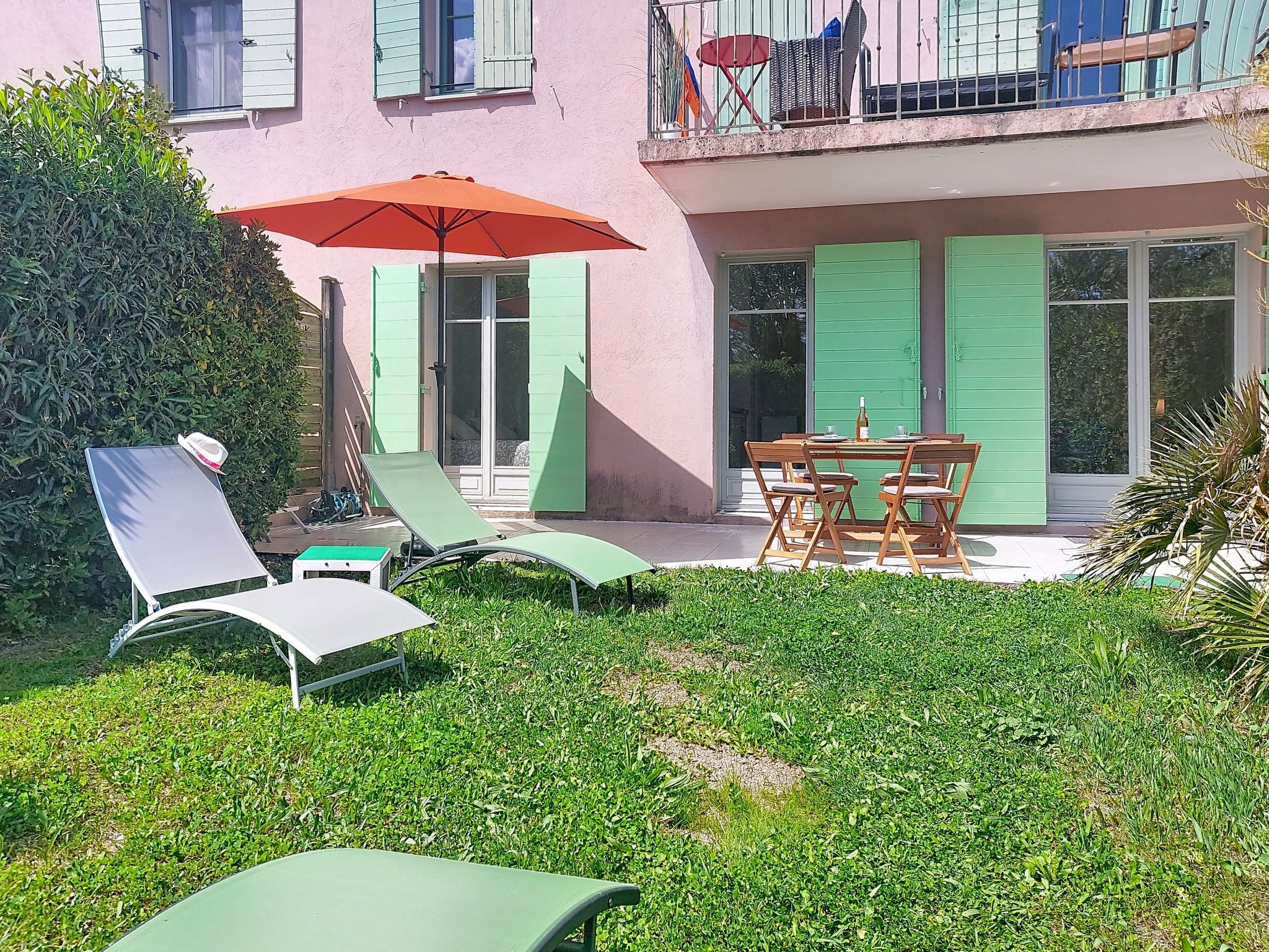 Les Bastides - Buiten