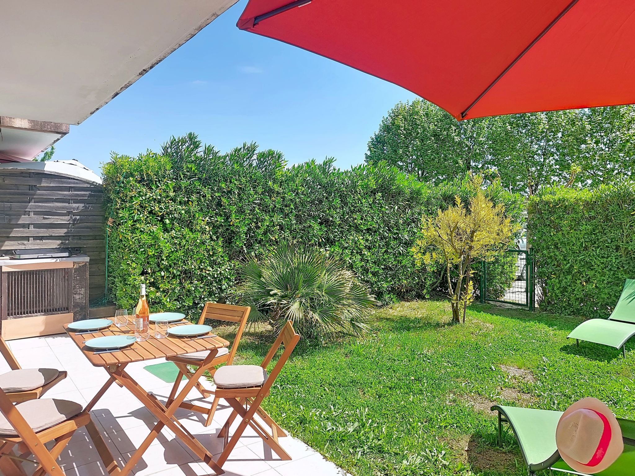 Les Bastides - Buiten