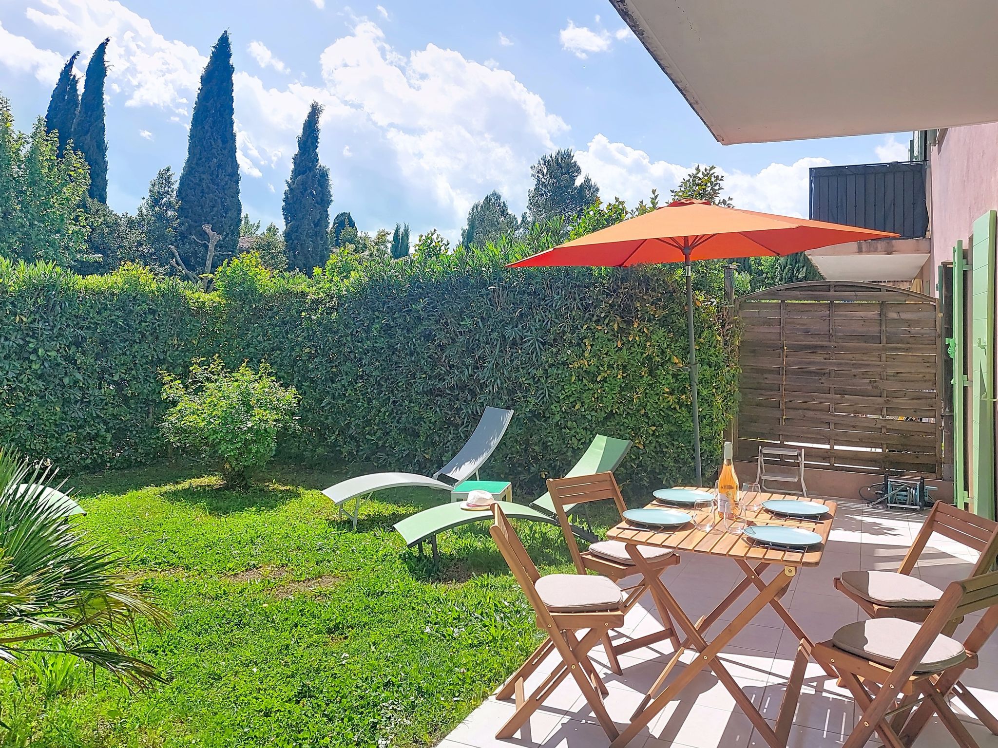 Les Bastides - Buiten