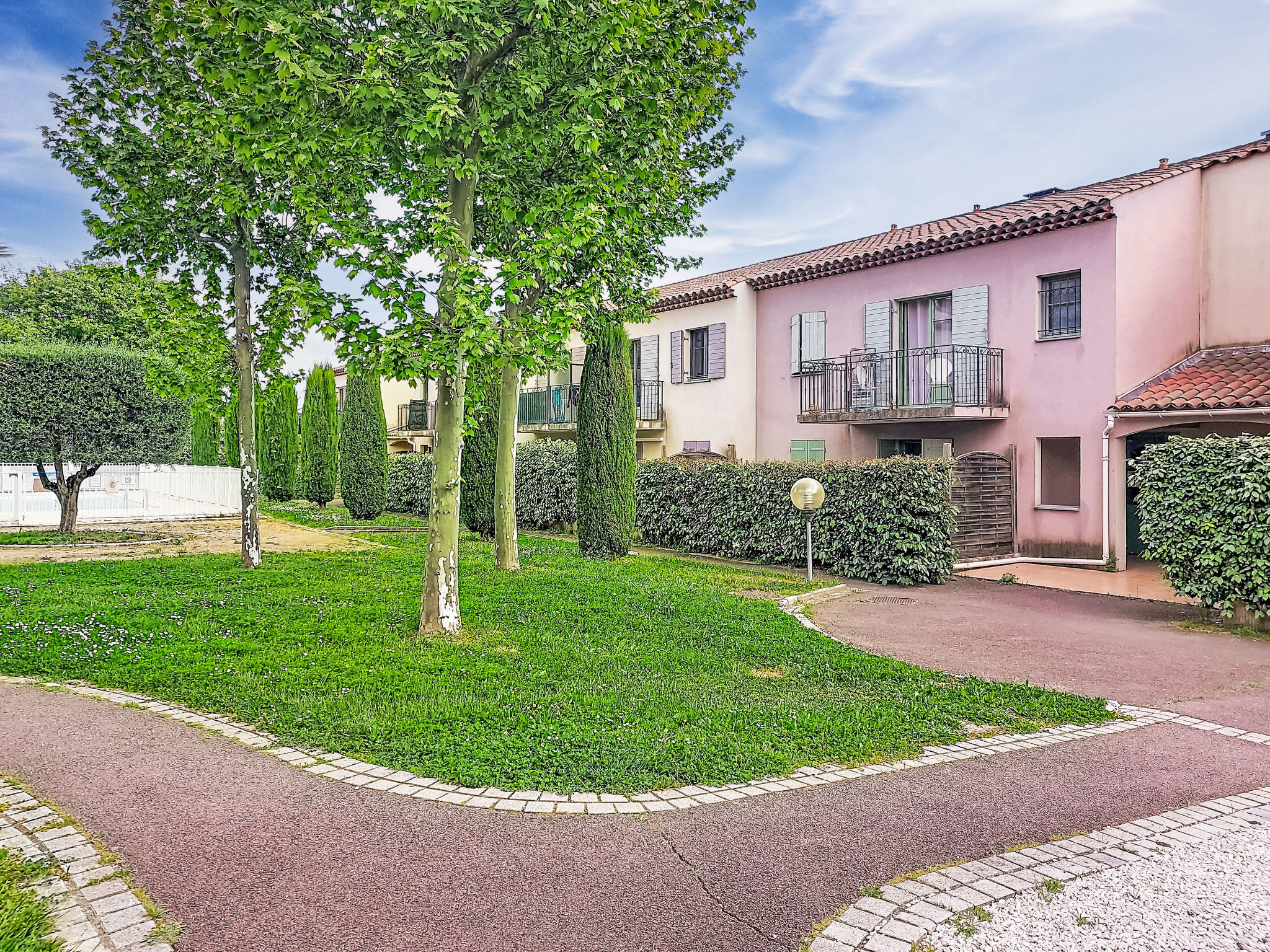 Les Bastides - Buiten