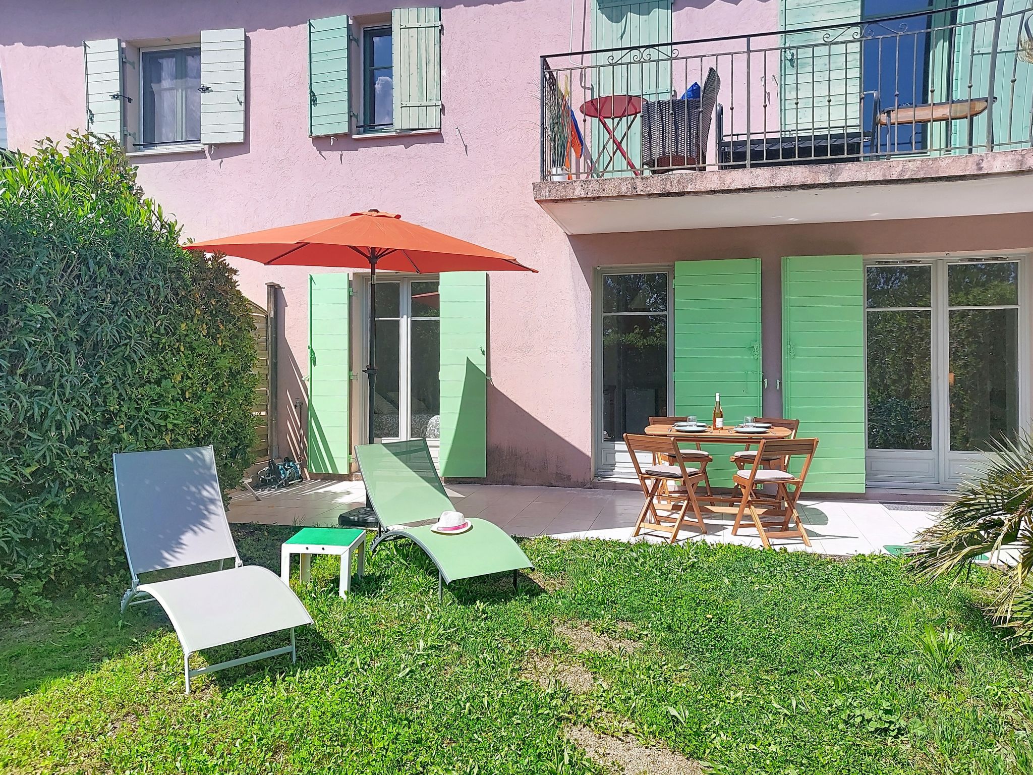 Les Bastides - Buiten