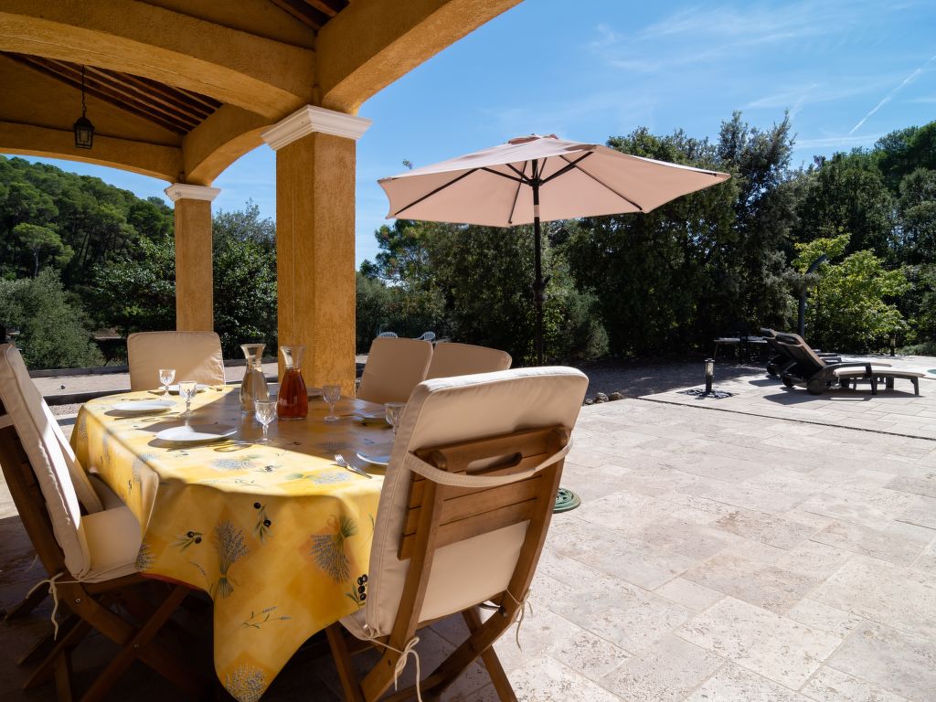 La Renaudière — Terrace