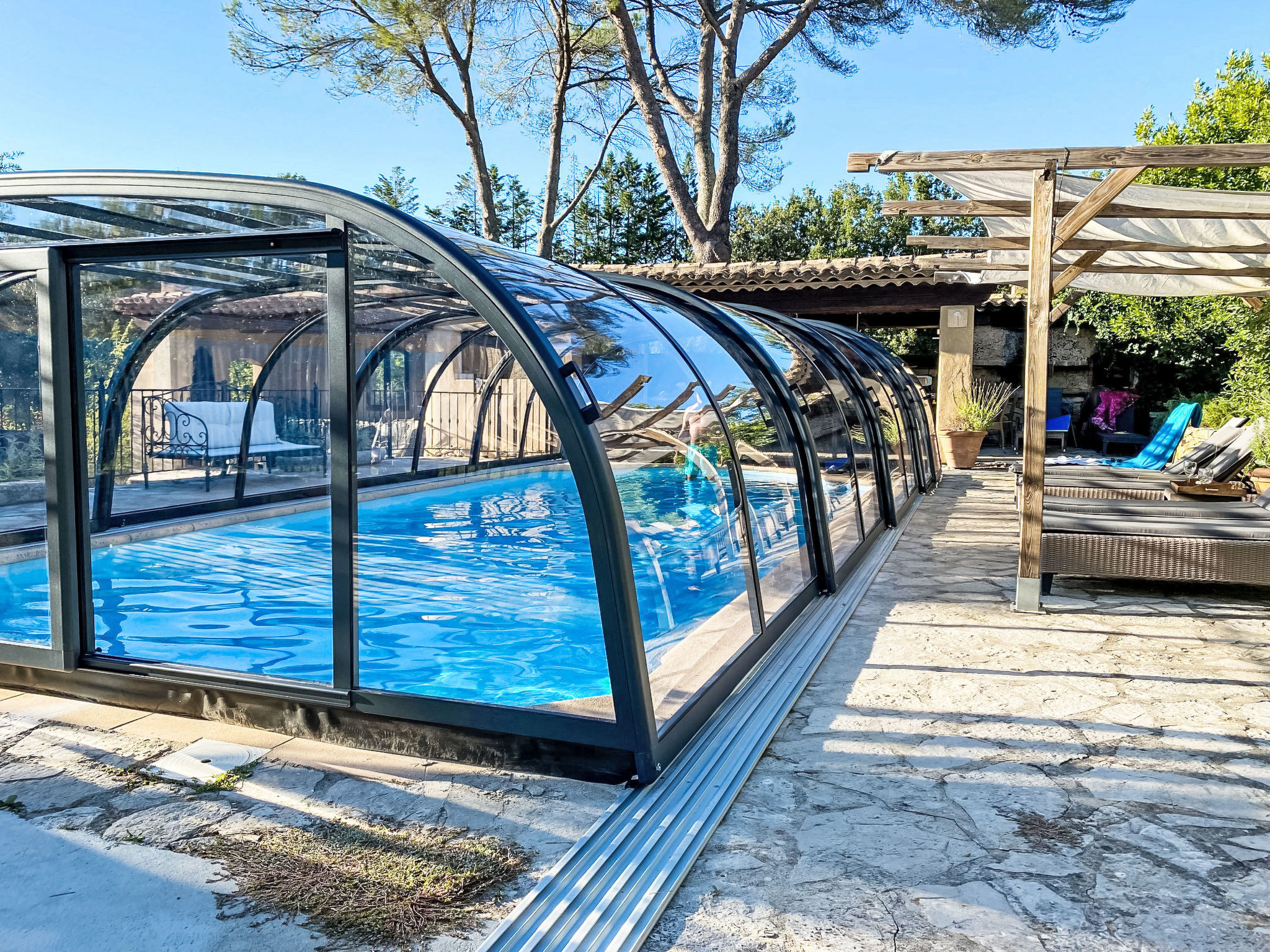 Klimatisiertes Mas Les Heures Bleues mit Pool - Outside