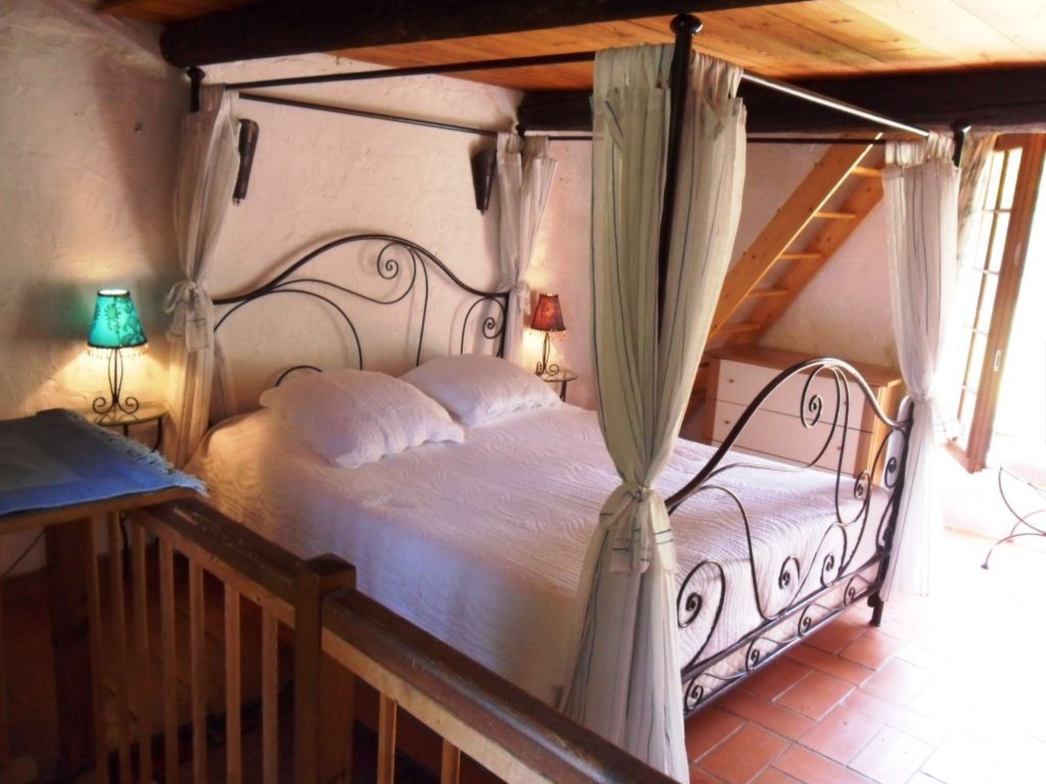 Provenzialisches Ferienhaus mit Privatpool - Dedans