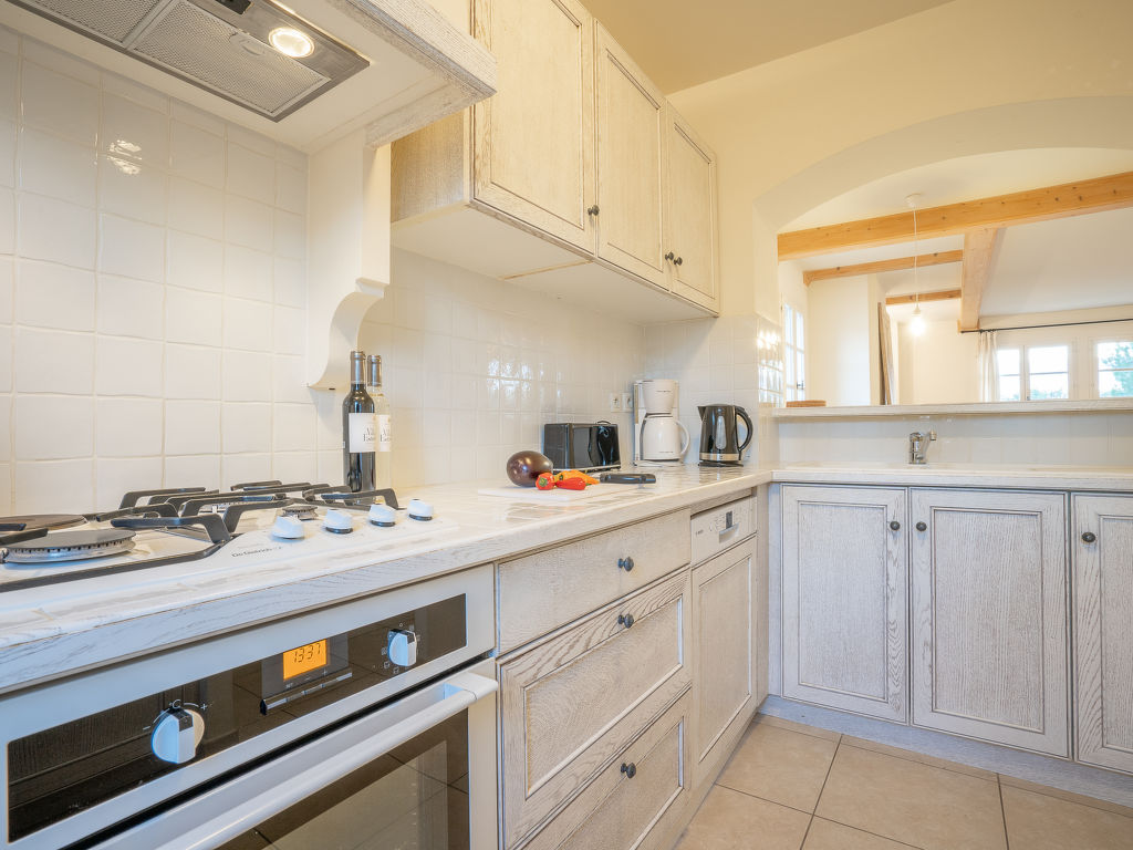Le Domaine de St. Endréol Golf & Spa — Kitchen / Dining Room