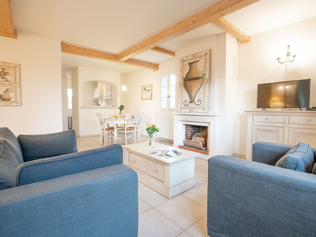 Le Domaine de St. Endréol Golf & Spa — Living Room