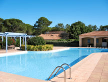 Tiny Blue: knusse Provençaalse micro-woning aan golfbaan voor 5 personen - thumbnail 6