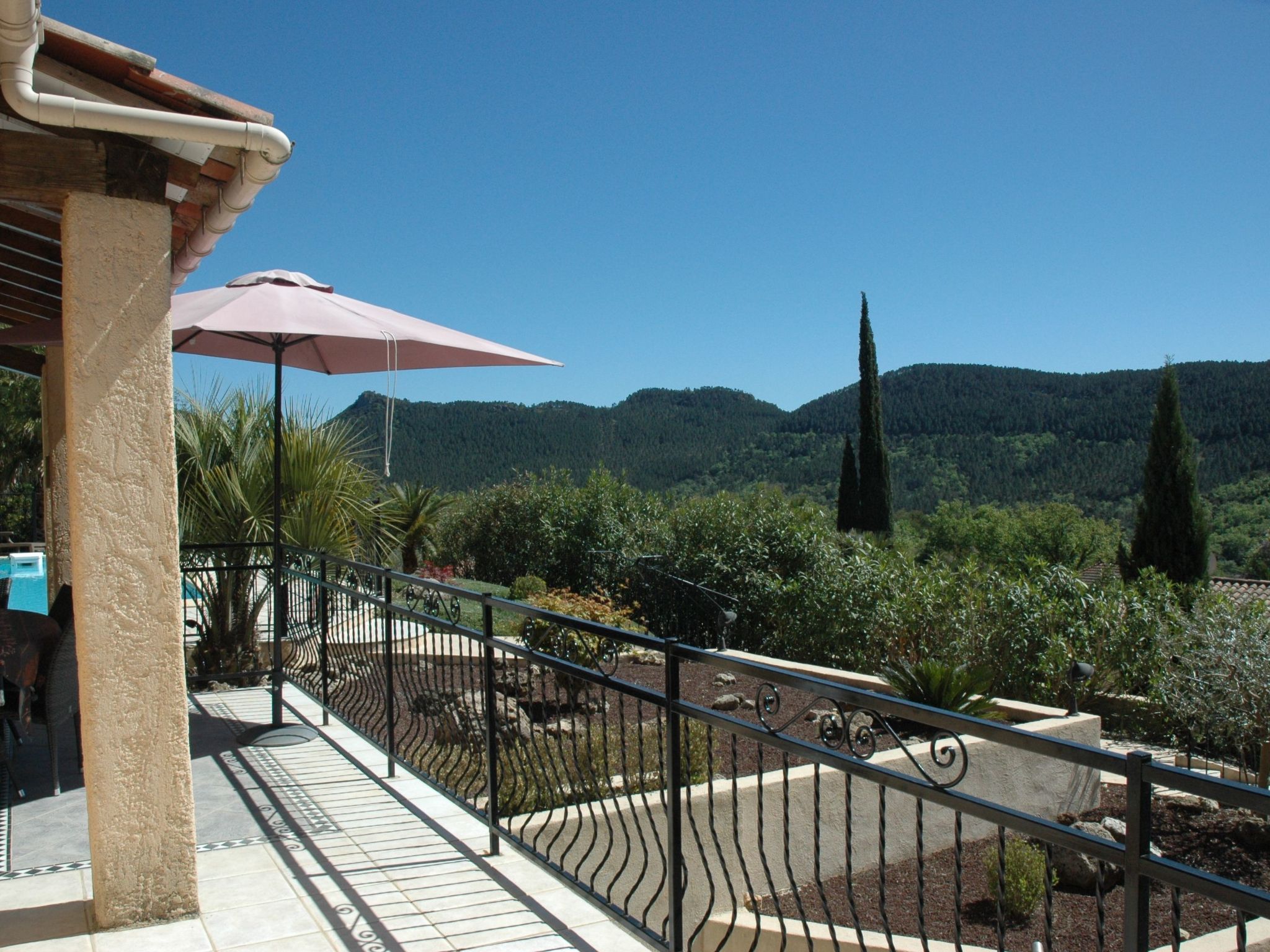 Ferienvilla "Beautiful" mit Garten, Grill und Terrasse-Binnen