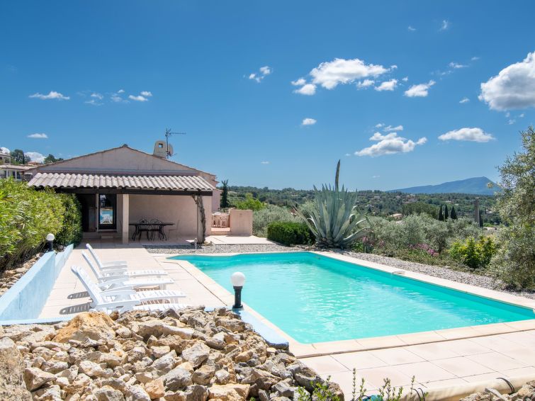 Search and Stay Destinations. Vacation Rentals in Tavernes, Var - Provence-Alpes-Côte d'Azur - France