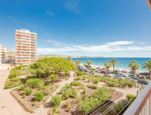 Direct aan zee in Fréjus: Appartement voor 4 personen op 40 meter van het strand - thumbnail 2