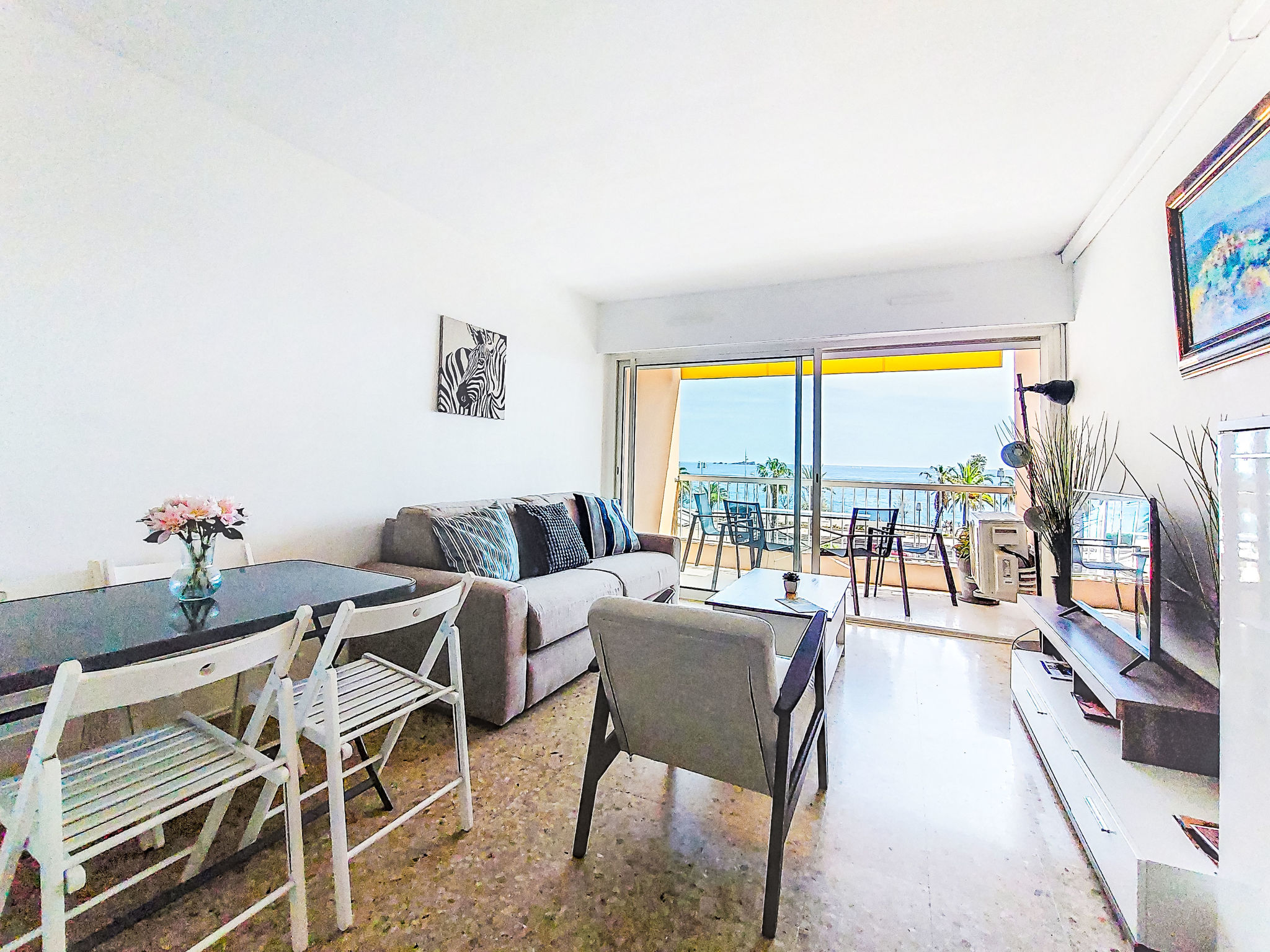 Photo of Le Méditerranée