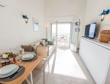 Direct aan zee appartement in Fréjus met strand op 15 meter - thumbnail 3
