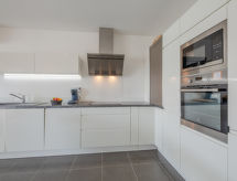 Modern appartement Le Newport in Fréjus, op 900m van het strand - thumbnail 4