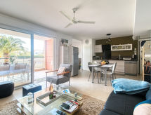 Modern appartement op 1 km van het strand in Fréjus - thumbnail 3