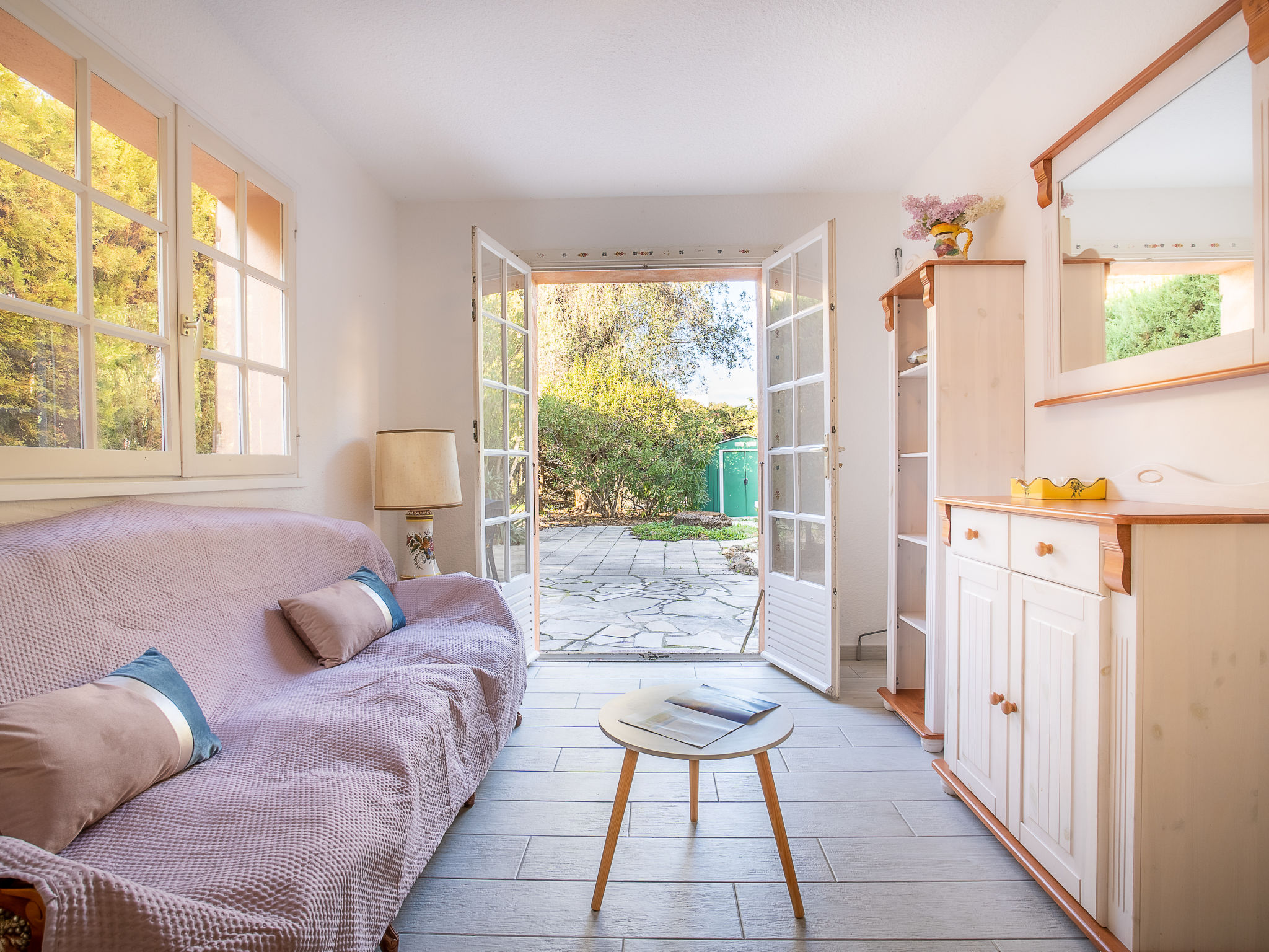 Photo of Les Troenes