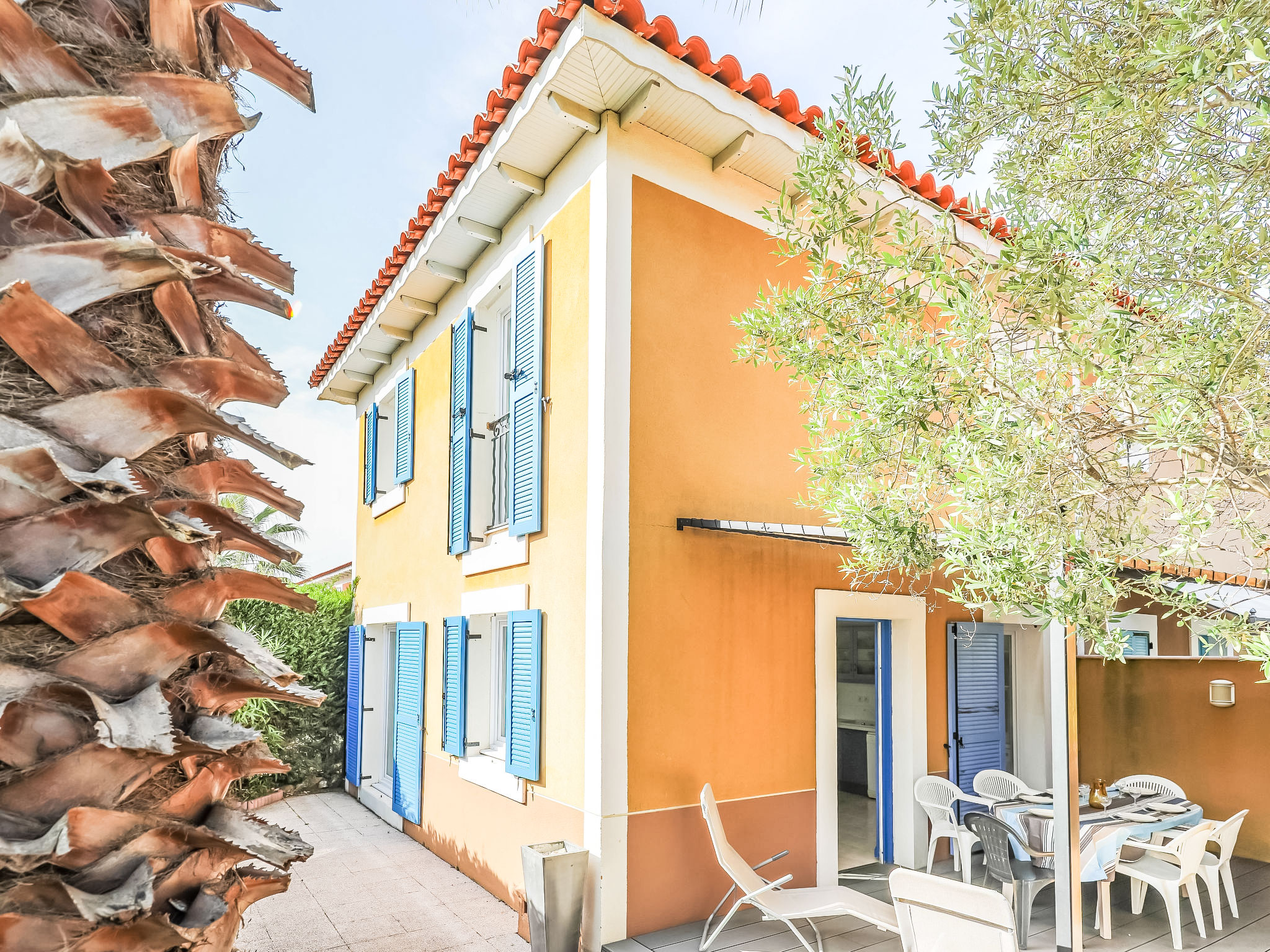Atrium Accommodation in Fréjus