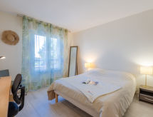 Licht appartement Royal Marine op 150 meter van het strand van Fréjus - thumbnail 3