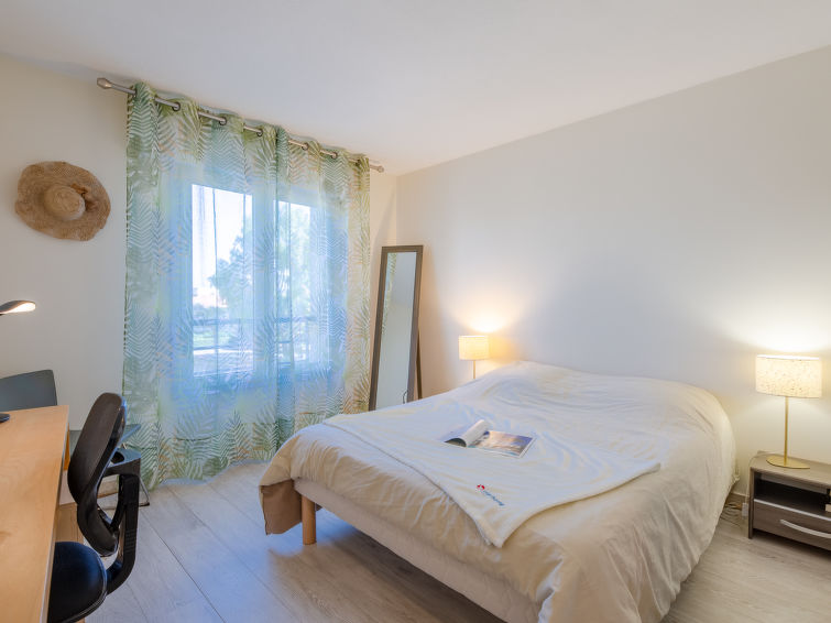 Search and Stay destination Fréjus, Provence-Alpes-Côte d'Azur - France from AU$ 239. Royal Marine