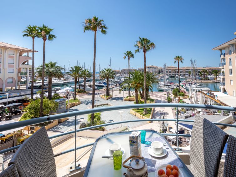 4-persoons appartement Royal Marine aan het strand in Fréjus in Fréjus