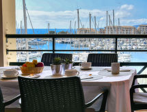 Licht appartement op 200m van strand en haven in Fréjus - thumbnail 1
