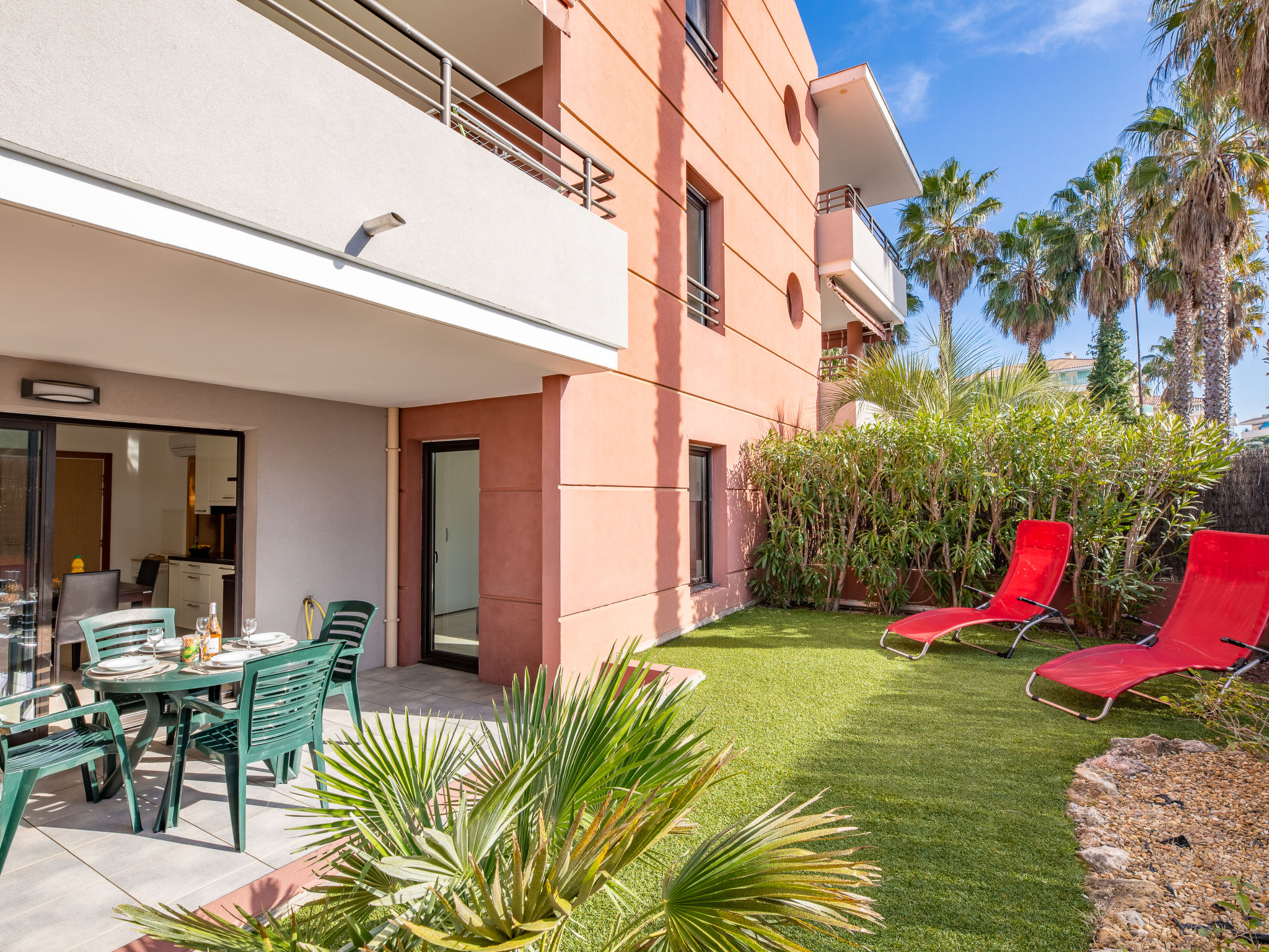 Santa Monica Apartment in Fréjus