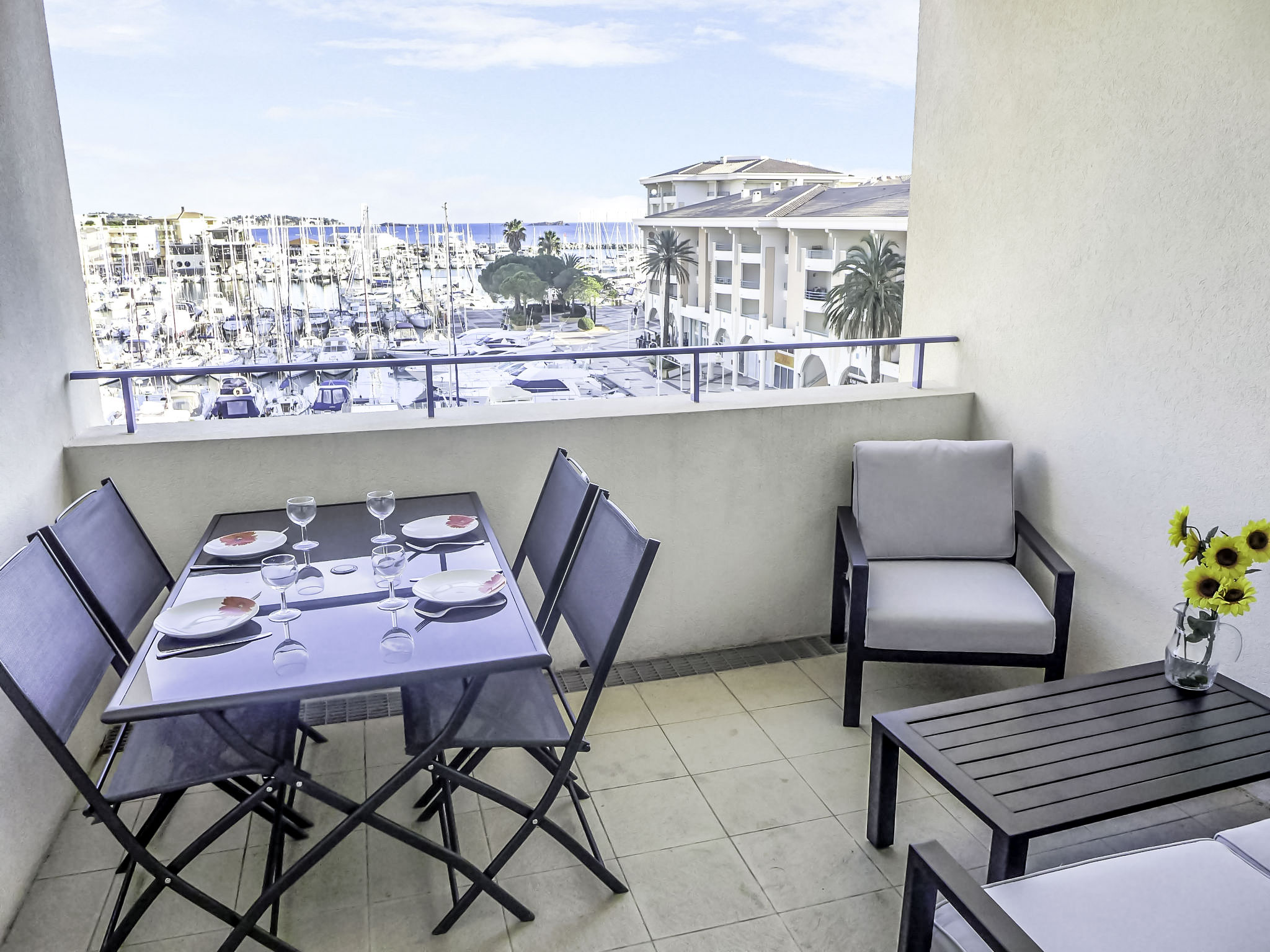Le Nadir Accommodation in Fréjus
