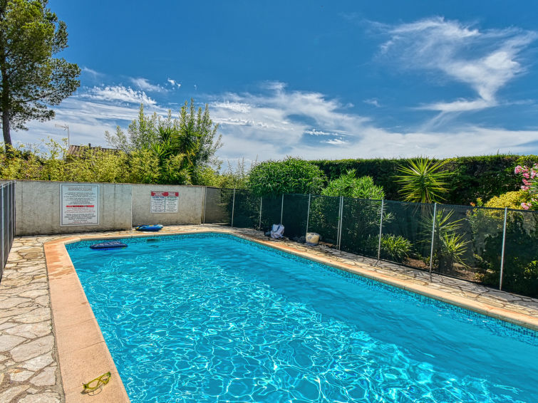 Fleurie Apartment in Fréjus