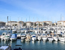 Appartement op 100 meter van het strand in Fréjus - thumbnail 2