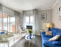 Appartement op 100 meter van het strand in Fréjus - thumbnail 3