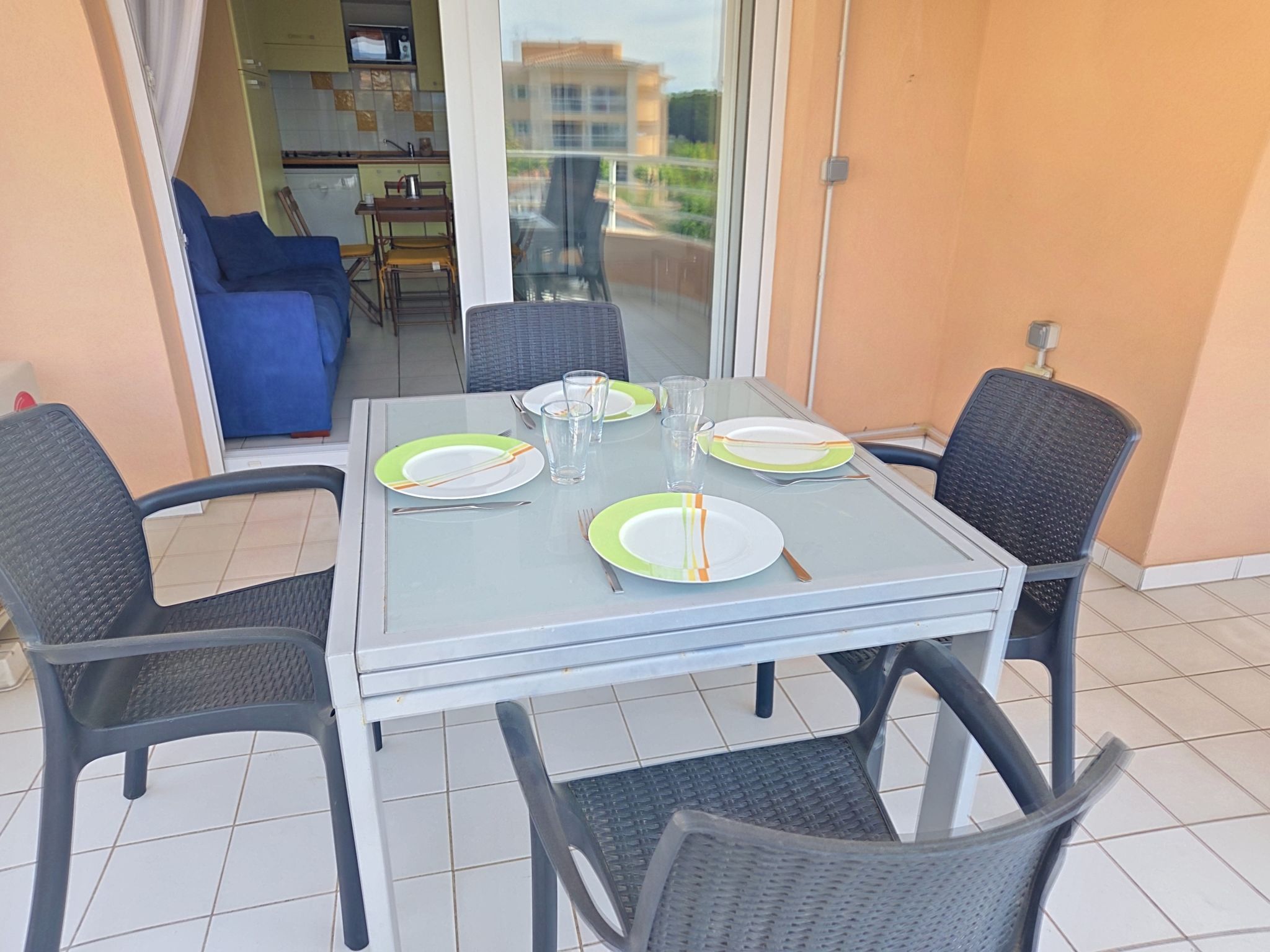 Photo of Le Consul